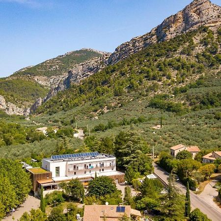 La Fontaine D'Annibal Hotel Buis-les-Baronnies Exterior photo