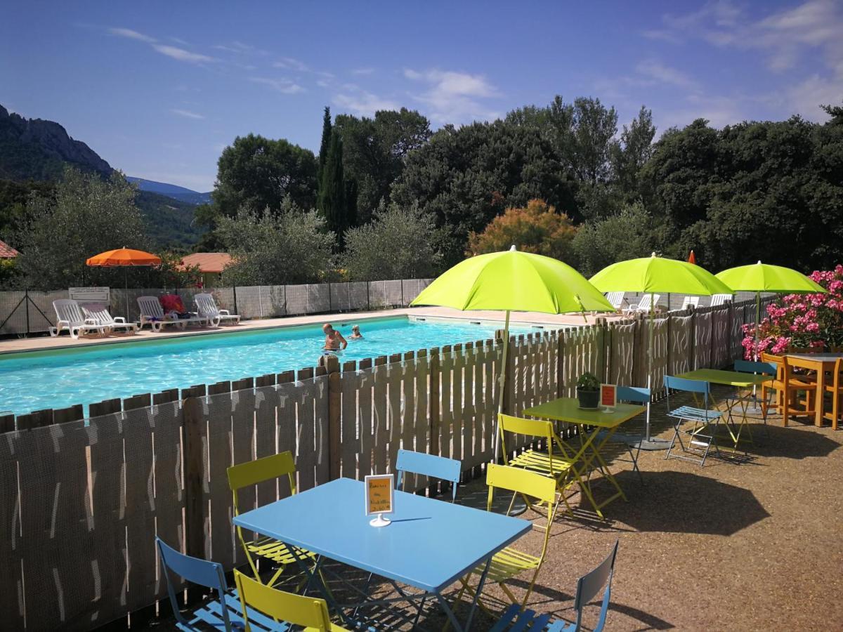 La Fontaine D'Annibal Hotel Buis-les-Baronnies Exterior photo