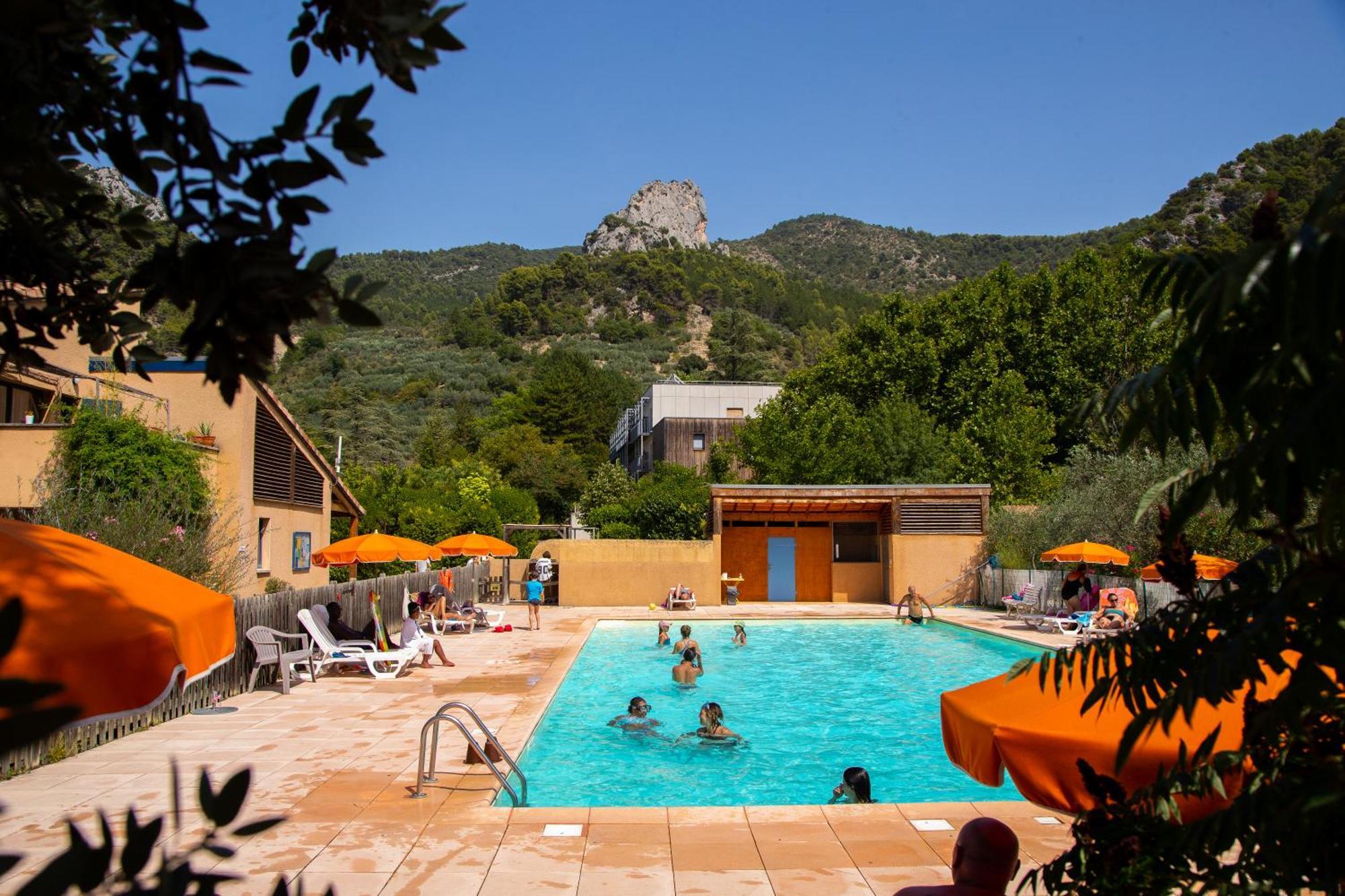 La Fontaine D'Annibal Hotel Buis-les-Baronnies Exterior photo